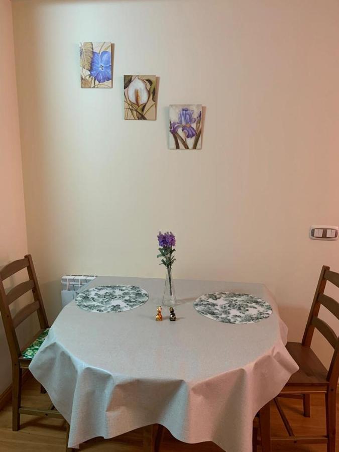Apartamento Mota-2 Huca-Los Prados; Parking Y Wifi Gratis Oviedo Exterior photo